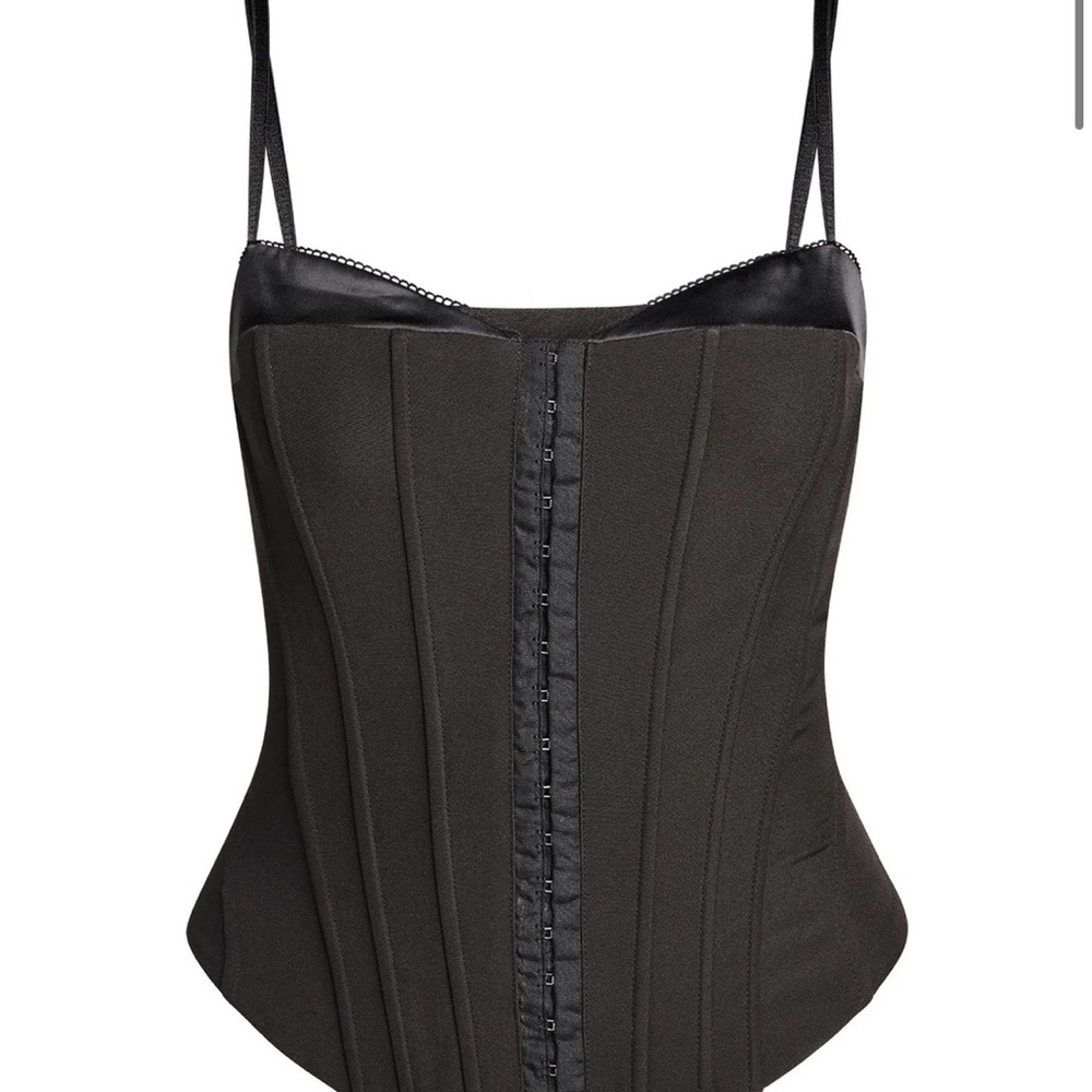 I am gia friella corset